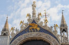 Wenecja. Piękna fasada Bazyliki św. Marka przy Piazza San Marco. - foto: wnieznane.pl Wenecja. Piękna fasada Bazyliki św. Marka przy Piazza San Marco. - foto: wnieznane.pl