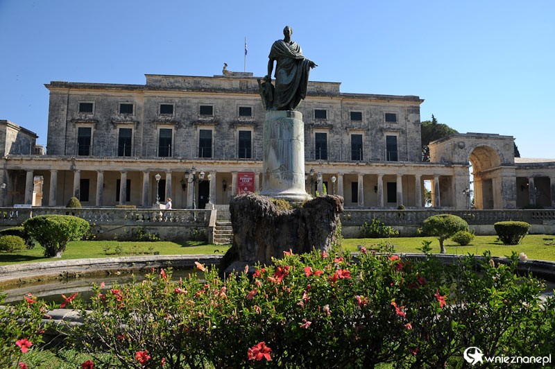 Grecka wyspa Korfu. Pałac Św. Michała i Grzegorza w Kerkirze. - foto: wnieznane.pl Grecka wyspa Korfu. Pałac Św. Michała i Grzegorza w Kerkirze. - foto: wnieznane.pl