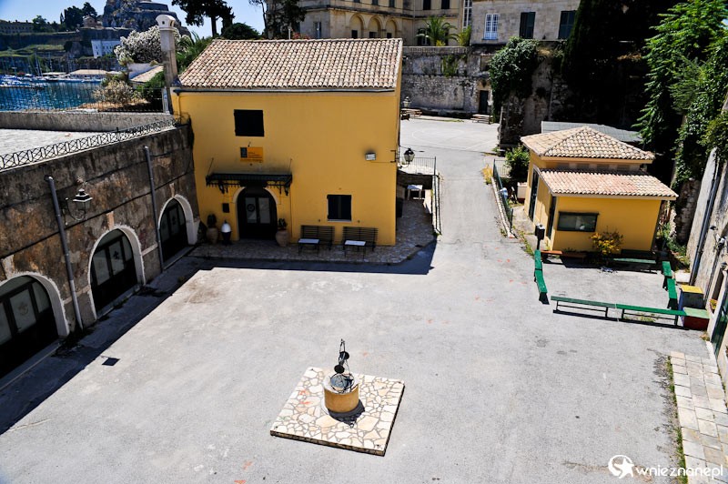 Grecka wyspa Korfu. Stolica wyspy - Kerkira. - foto: wnieznane.pl Grecka wyspa Korfu. Stolica wyspy - Kerkira. - foto: wnieznane.pl