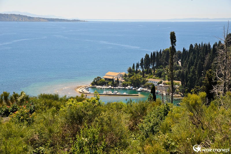 Grecka wyspa Korfu. Przepiękna Kouloura widziana z góry. - foto: wnieznane.pl Grecka wyspa Korfu. Przepiękna Kouloura widziana z góry. - foto: wnieznane.pl