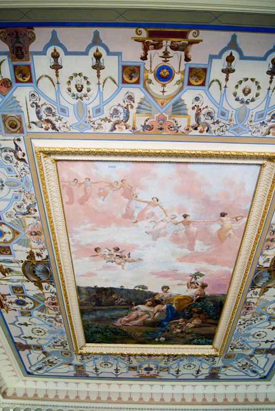 Grecka wyspa Korfu. Wnętrze pałacu Achillion niedaleko Gastouri. - foto: Bodzis Grecka wyspa Korfu. Wnętrze pałacu Achillion niedaleko Gastouri. - foto: Bodzis