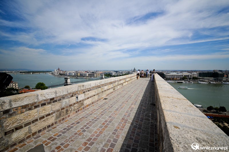 Budapeszt. Punkt widokowy ze Wzgórza Zamkowego. - foto: wnieznane.pl Budapeszt. Punkt widokowy ze Wzgórza Zamkowego. - foto: wnieznane.pl