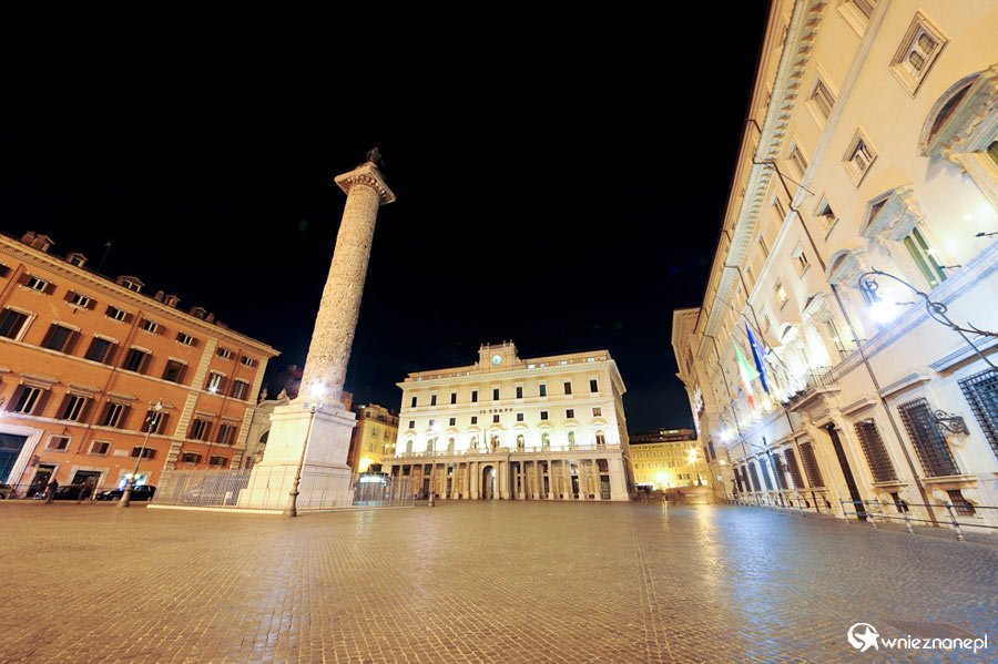 Rzym. Niezwykle malowniczy plac - Piazza Colonna. - foto: wnieznane.pl Rzym. Niezwykle malowniczy plac - Piazza Colonna. - foto: wnieznane.pl
