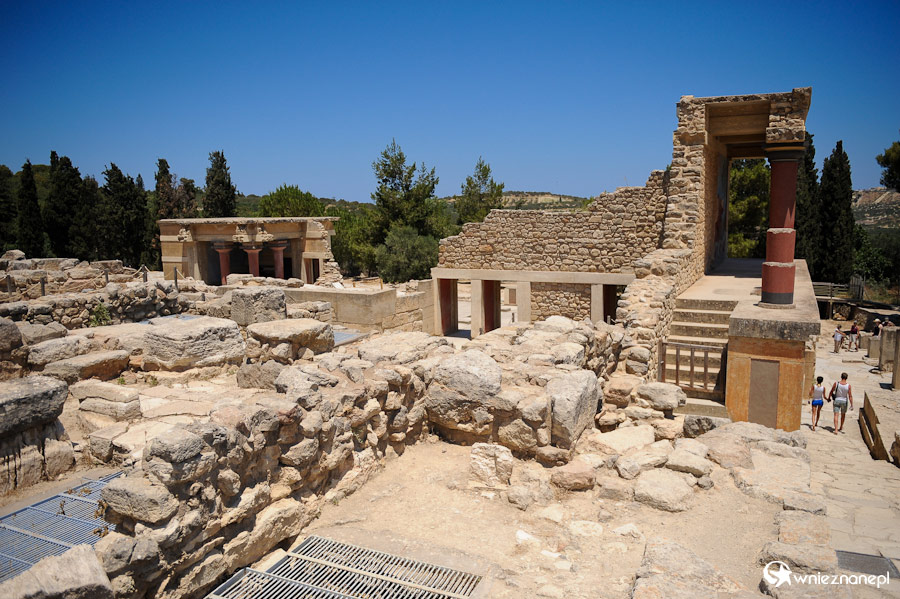 Wyspa Kreta. Ruiny starożytnego pałacu w Knossos. - foto: wnieznane.pl Wyspa Kreta. Ruiny starożytnego pałacu w Knossos. - foto: wnieznane.pl