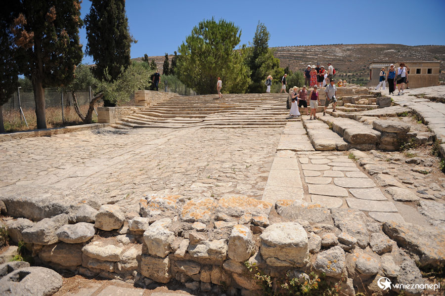 Wyspa Kreta. Ruiny starożytnego pałacu w Knossos. - foto: wnieznane.pl Wyspa Kreta. Ruiny starożytnego pałacu w Knossos. - foto: wnieznane.pl