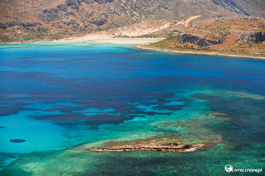 Wyspa Kreta. Widok z Gramvousy na lagunę Balos. - foto: wnieznane.pl Wyspa Kreta. Widok z Gramvousy na lagunę Balos. - foto: wnieznane.pl