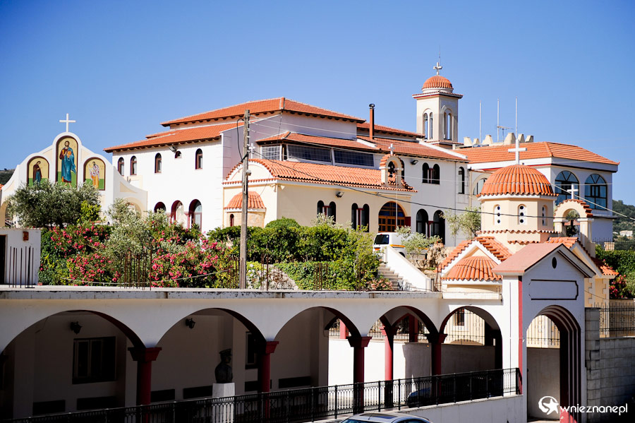 Wyspa Kreta. Piękny kościół w Spili. - foto: wnieznane.pl Wyspa Kreta. Piękny kościół w Spili. - foto: wnieznane.pl