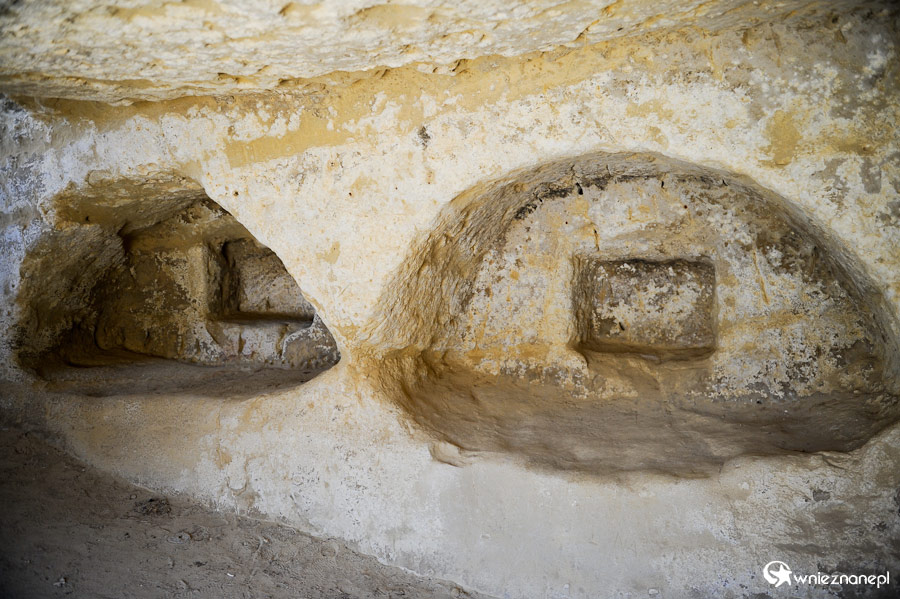 Wyspa Kreta. Jaskinie w Matali. - foto: wnieznane.pl Wyspa Kreta. Jaskinie w Matali. - foto: wnieznane.pl