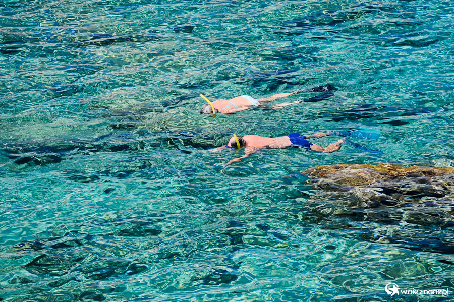 Wyspa Kreta. Snorkeling w krystalicznej wodzie w Matali. - foto: wnieznane.pl Wyspa Kreta. Snorkeling w krystalicznej wodzie w Matali. - foto: wnieznane.pl