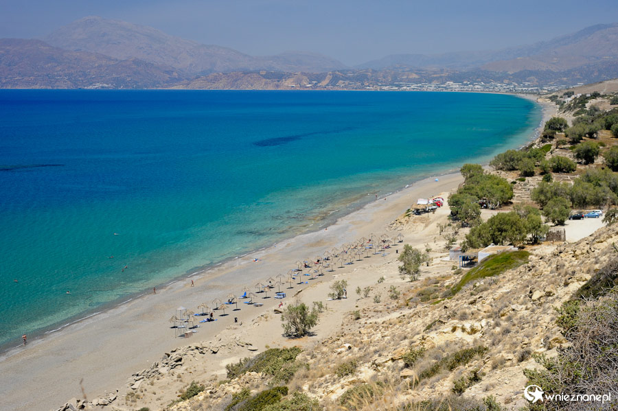 Wyspa Kreta. Widok na plażę i ruiny Kommos. - foto: wnieznane.pl Wyspa Kreta. Widok na plażę i ruiny Kommos. - foto: wnieznane.pl
