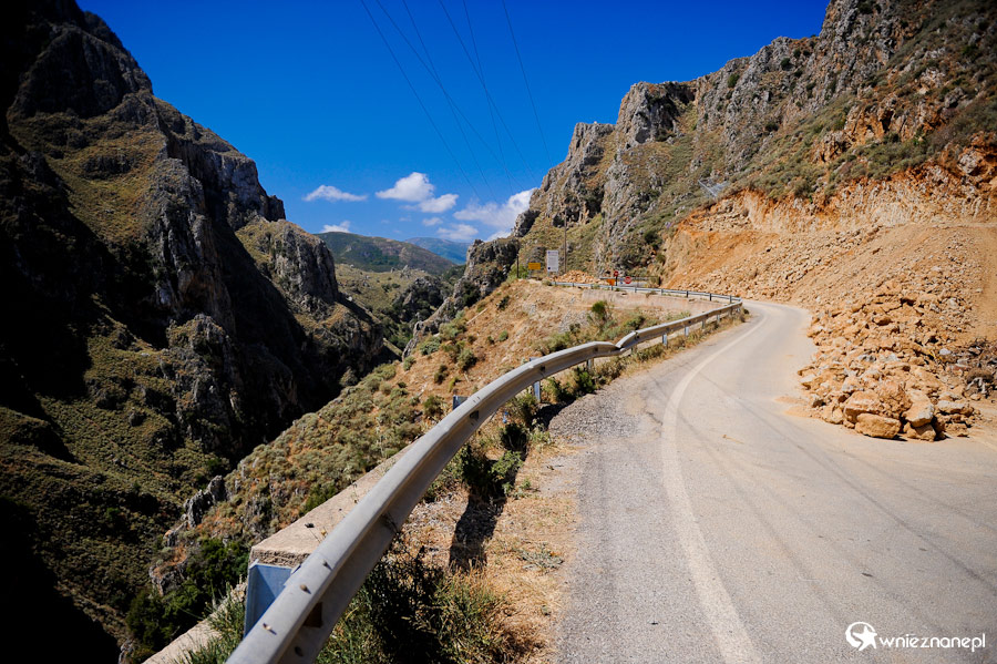 Wyspa Kreta. Zamknięta droga do Elafonisi. - foto: wnieznane.pl Wyspa Kreta. Zamknięta droga do Elafonisi. - foto: wnieznane.pl
