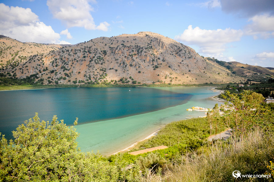 Wyspa Kreta. Jezioro Kourna o poranku. - foto: wnieznane.pl Wyspa Kreta. Jezioro Kourna o poranku. - foto: wnieznane.pl