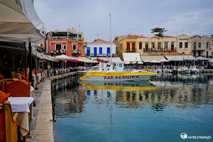 Wyspa Kreta. Mały wenecki port w Rethymnonie. - foto: wnieznane.pl Wyspa Kreta. Mały wenecki port w Rethymnonie. - foto: wnieznane.pl