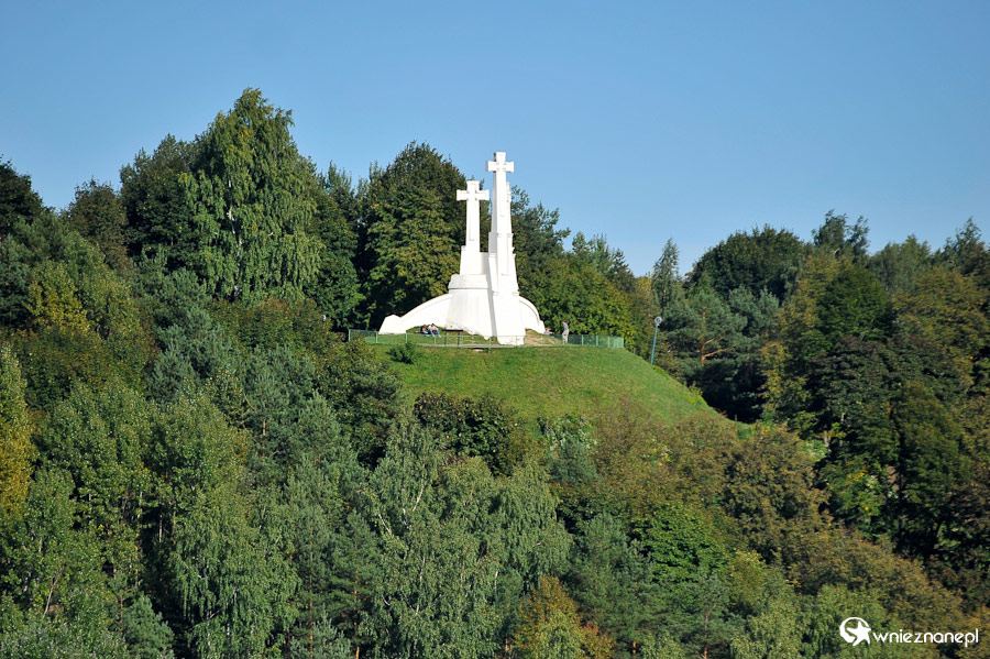 Wilno. Trzy Krzyże widziane z Baszty Giedymina. - foto: wnieznane.pl Wilno. Trzy Krzyże widziane z Baszty Giedymina. - foto: wnieznane.pl