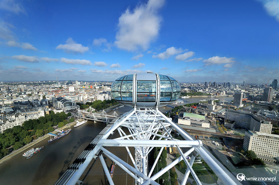 Londyn. W najwyższym punkcie London Eye. - foto: wnieznane.pl Londyn. W najwyższym punkcie London Eye. - foto: wnieznane.pl