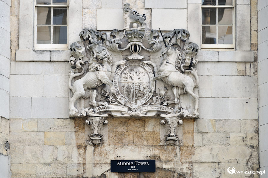 Londyn. Middle Tower na terenie Tower of London. - foto: wnieznane.pl Londyn. Middle Tower na terenie Tower of London. - foto: wnieznane.pl