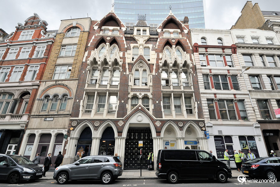 Londyn. Zdobione kamienice w City of London. - foto: wnieznane.pl Londyn. Zdobione kamienice w City of London. - foto: wnieznane.pl