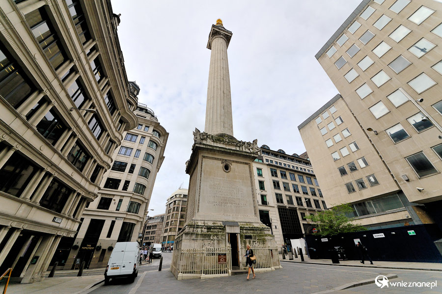 Londyn. The Monument i jego otoczenie. - foto: wnieznane.pl Londyn. The Monument i jego otoczenie. - foto: wnieznane.pl