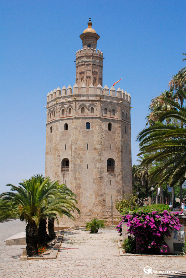 Sewilla. Torre del Oro, czyli Złota Wieża. - foto: wnieznane.pl Sewilla. Torre del Oro, czyli Złota Wieża. - foto: wnieznane.pl