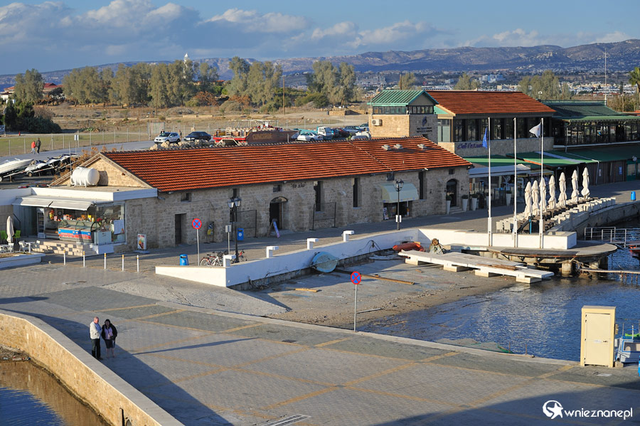 Cypr zimą. Port w Pafos. - foto: wnieznane.pl Cypr zimą. Port w Pafos. - foto: wnieznane.pl