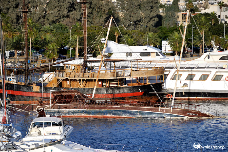 Cypr zimą. Port w Pafos. - foto: wnieznane.pl Cypr zimą. Port w Pafos. - foto: wnieznane.pl