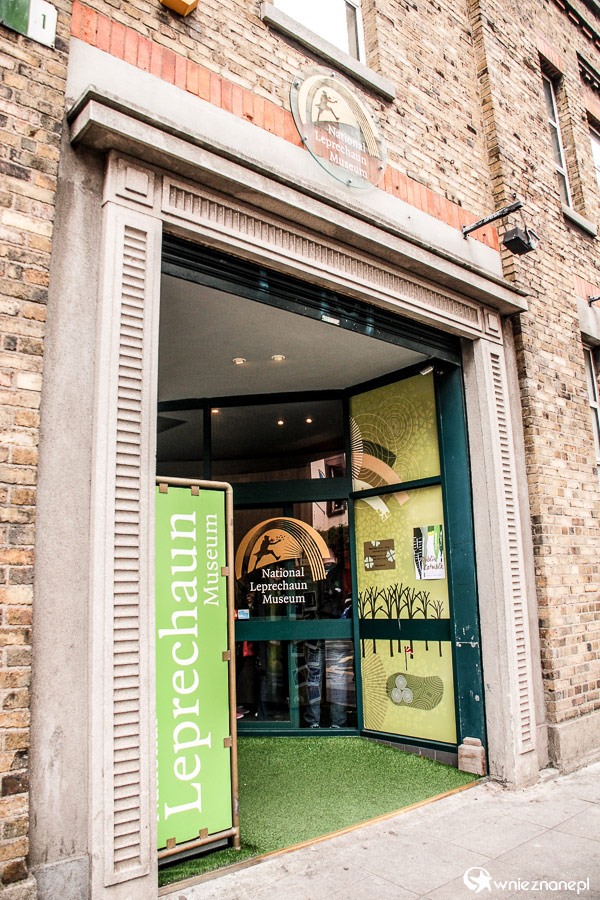 Dublin. W muzeum Leprechaun poznamy historię o irlandzkim skrzacie. - foto: wnieznane.pl Dublin. W muzeum Leprechaun poznamy historię o irlandzkim skrzacie. - foto: wnieznane.pl