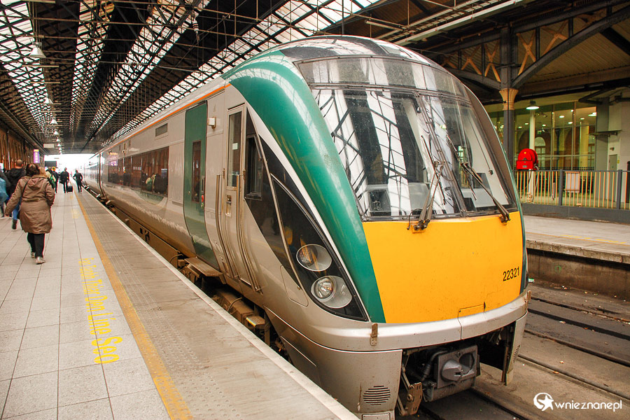 Dublin. Connolly Station zapewnia połączenia kolejowe z innymi miastami Irlandii. - foto: wnieznane.pl Dublin. Connolly Station zapewnia połączenia kolejowe z innymi miastami Irlandii. - foto: wnieznane.pl