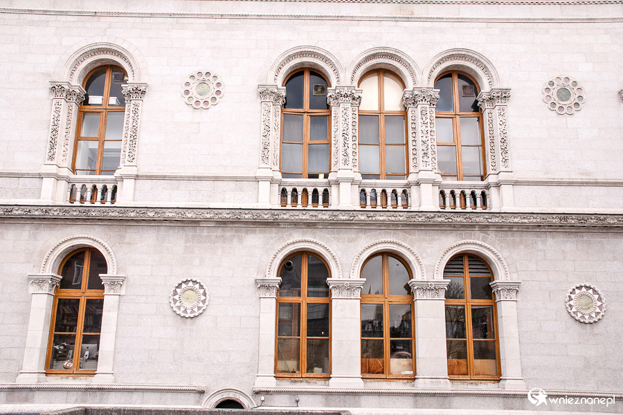 Dublin. Trinity College. The Museum Building oddano do użytku w połowie XIX wieku. - foto: wnieznane.pl Dublin. Trinity College. The Museum Building oddano do użytku w połowie XIX wieku. - foto: wnieznane.pl