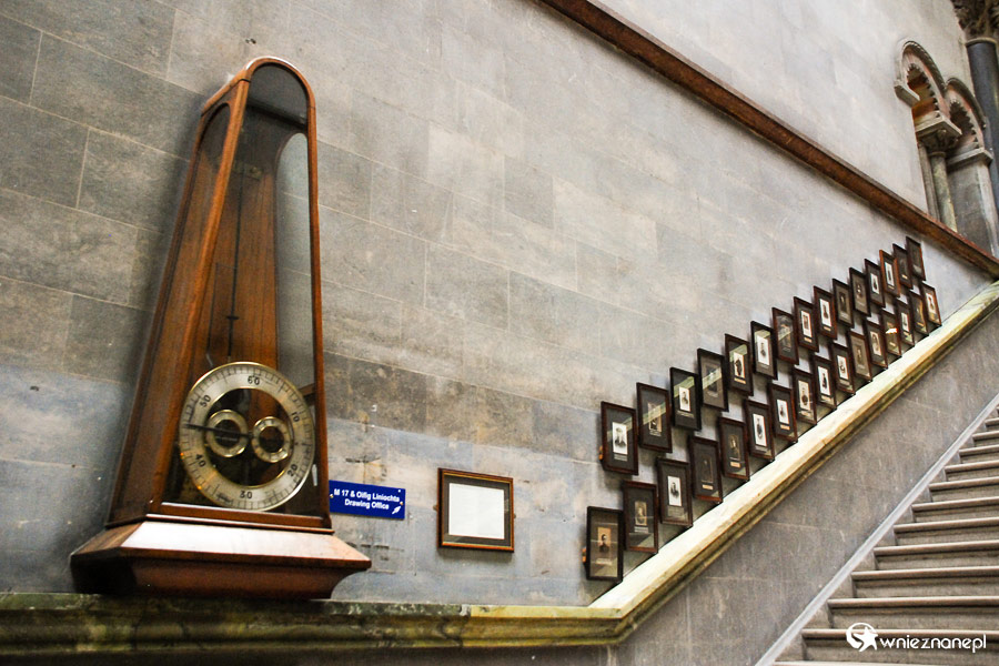 Dublin. Trinity College. Wnętrza wydziału geologii i geografii. - foto: wnieznane.pl Dublin. Trinity College. Wnętrza wydziału geologii i geografii. - foto: wnieznane.pl
