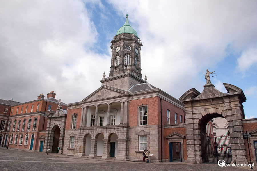 Dublin. Dublin Castle w całej okazałości. - foto: wnieznane.pl Dublin. Dublin Castle w całej okazałości. - foto: wnieznane.pl