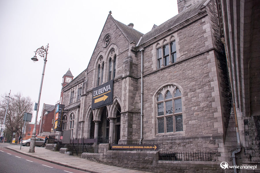 Dublin. Budynek główny Dublinii. - foto: wnieznane.pl Dublin. Budynek główny Dublinii. - foto: wnieznane.pl