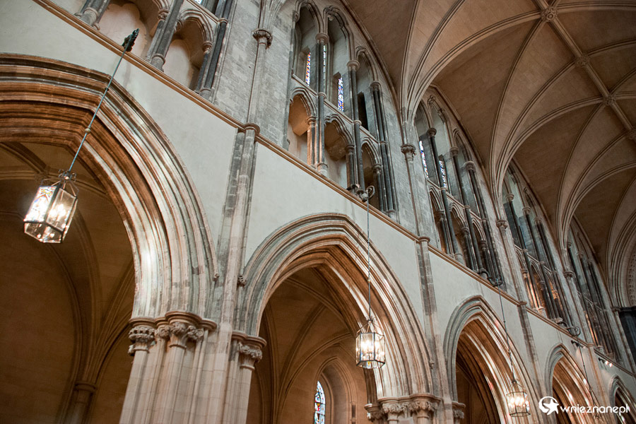 Dublin. Dość surowe wnętrza Christ Church Cathedral. - foto: wnieznane.pl Dublin. Dość surowe wnętrza Christ Church Cathedral. - foto: wnieznane.pl