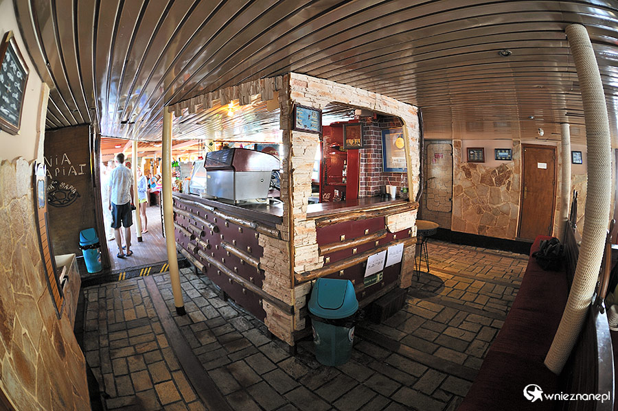 Zakynthos. Wnętrze statku pirackiego. - foto: wnieznane.pl Zakynthos. Wnętrze statku pirackiego. - foto: wnieznane.pl