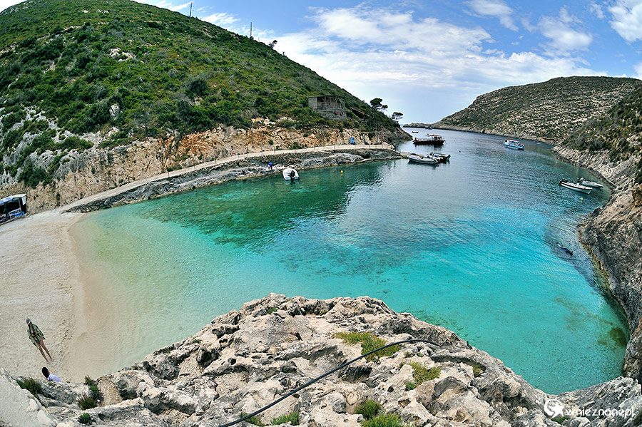 Zakynthos. Porto Vromi w całej okazałości. - foto: wnieznane.pl Zakynthos. Porto Vromi w całej okazałości. - foto: wnieznane.pl