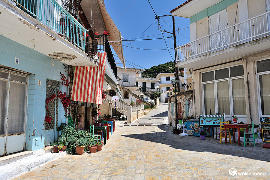 Zakynthos. Tradycyjna architektura w wiosce Keri. - foto: wnieznane.pl Zakynthos. Tradycyjna architektura w wiosce Keri. - foto: wnieznane.pl