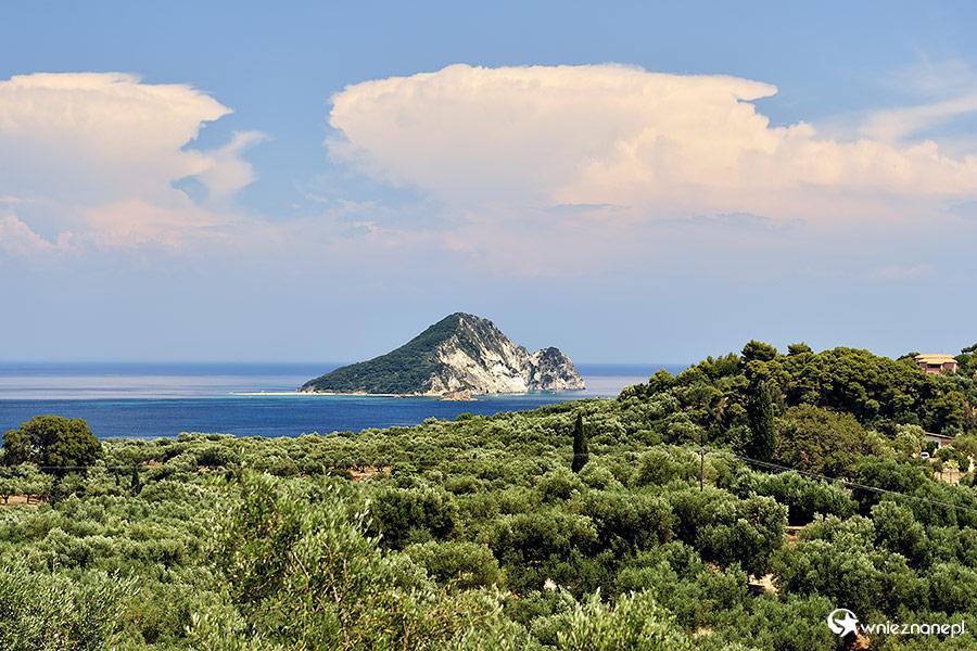 Zakynthos. Wyspa Marathonisi widziana z Keri. - foto: wnieznane.pl Zakynthos. Wyspa Marathonisi widziana z Keri. - foto: wnieznane.pl