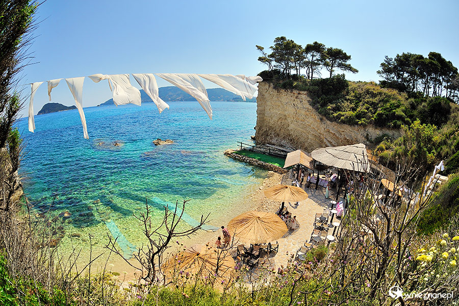 Zakynthos. Miniaturowa plaża na Agios Sostis. - foto: wnieznane.pl Zakynthos. Miniaturowa plaża na Agios Sostis. - foto: wnieznane.pl