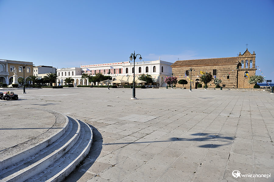 Zakynthos. Solomos Square to główny plac stolicy wyspy, Zante. - foto: wnieznane.pl Zakynthos. Solomos Square to główny plac stolicy wyspy, Zante. - foto: wnieznane.pl