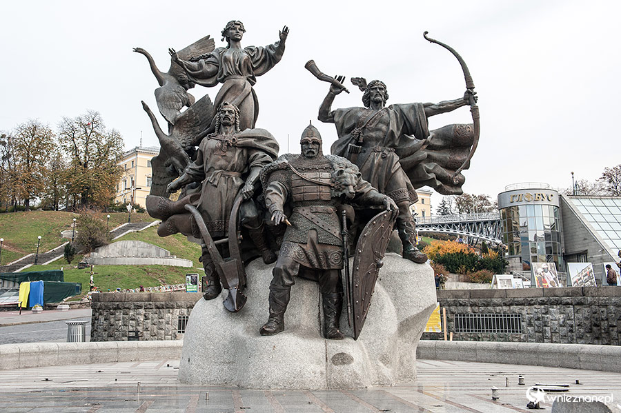 Kijów, Plac Niepodległości (Majdan Nezałeżnosti). - foto: wnieznane.pl Kijów, Plac Niepodległości (Majdan Nezałeżnosti). - foto: wnieznane.pl