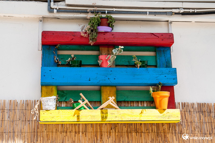 Cypr latem. Ciekawa ozdoba w starej cżęści Limassol. - foto: wnieznane.pl Cypr latem. Ciekawa ozdoba w starej cżęści Limassol. - foto: wnieznane.pl