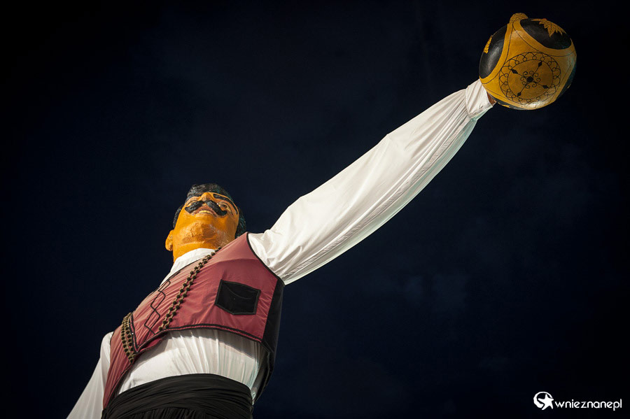 Cypr latem. Festiwal Wina w Limassol. - foto: wnieznane.pl Cypr latem. Festiwal Wina w Limassol. - foto: wnieznane.pl