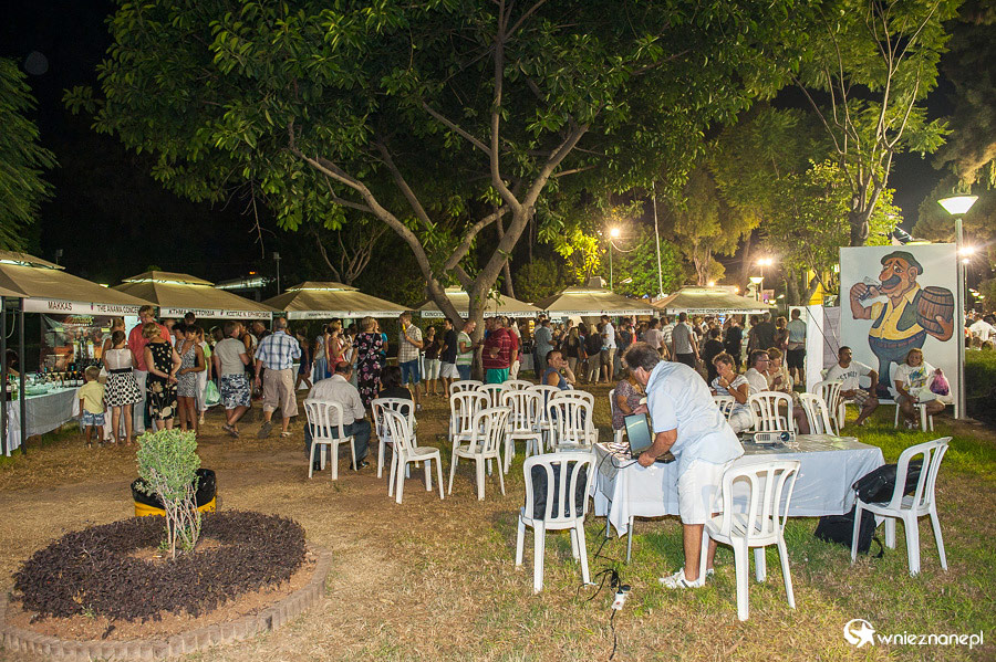 Cypr latem. Festiwal Wina w Limassol. - foto: wnieznane.pl Cypr latem. Festiwal Wina w Limassol. - foto: wnieznane.pl