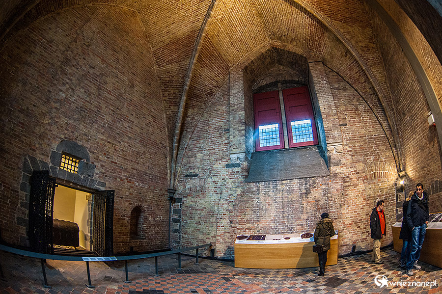 Brugia (Brugge). We wnętrzu dzownnicy (Belfort). - foto: wnieznane.pl Brugia (Brugge). We wnętrzu dzownnicy (Belfort). - foto: wnieznane.pl