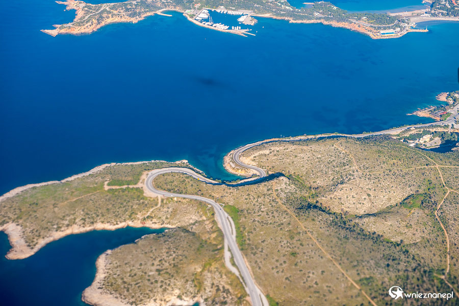 Ateny. Podchodzenie do lądowania. - foto: wnieznane.pl Ateny. Podchodzenie do lądowania. - foto: wnieznane.pl