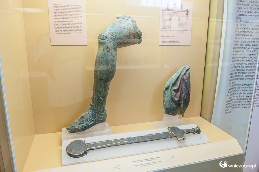 Ateny. Na terenie starożytnej Agory - Stoa Attalosa. - foto: wnieznane.pl Ateny. Na terenie starożytnej Agory - Stoa Attalosa. - foto: wnieznane.pl