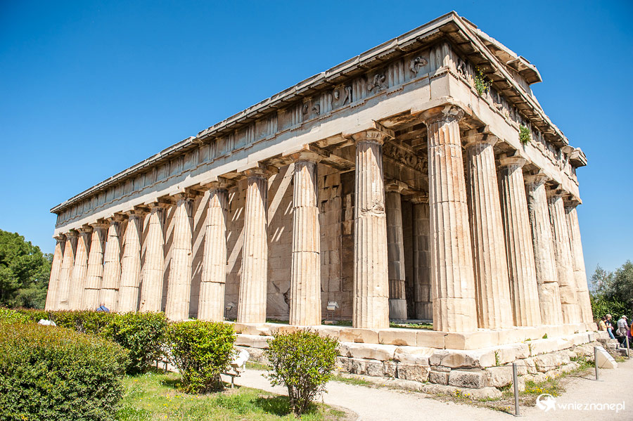Ateny. Na terenie starożytnej Agory. Widok na Tezejon. - foto: wnieznane.pl Ateny. Na terenie starożytnej Agory. Widok na Tezejon. - foto: wnieznane.pl