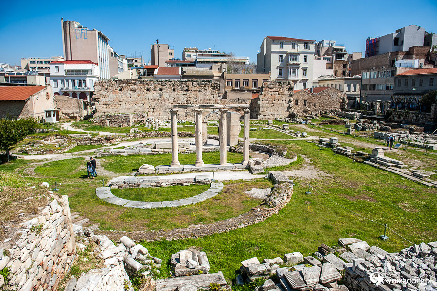 Ateny. Fragmenty Biblioteki Hadriana. - foto: wnieznane.pl Ateny. Fragmenty Biblioteki Hadriana. - foto: wnieznane.pl