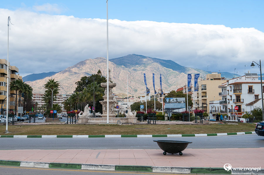 Andaluzja. Centrum Estepony. - foto: wnieznane.pl Andaluzja. Centrum Estepony. - foto: wnieznane.pl