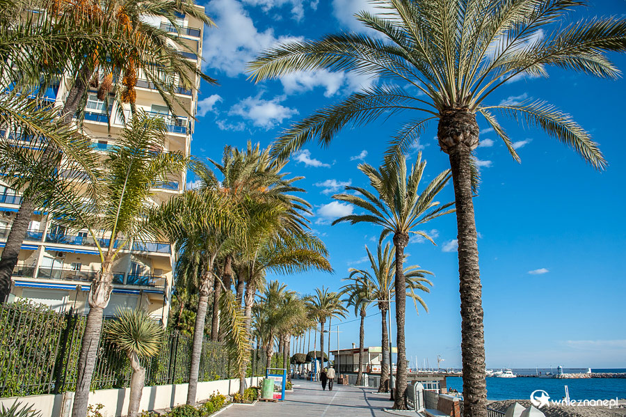 Andaluzja. Promenada w Marbelli. - foto: wnieznane.pl Andaluzja. Promenada w Marbelli. - foto: wnieznane.pl