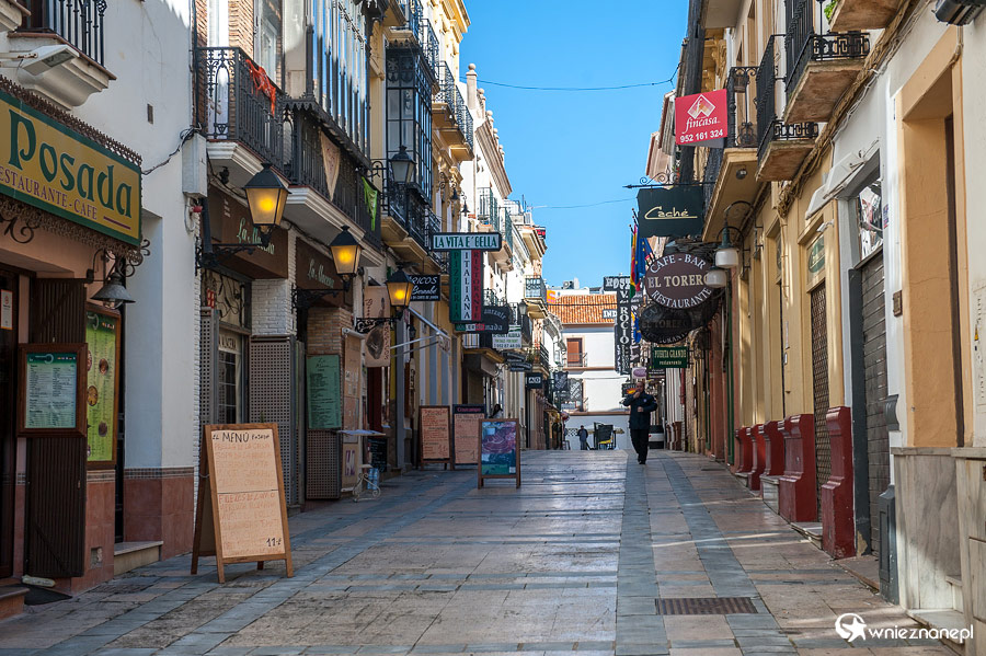 Ronda. Deptak w centrum miasta. - foto: wnieznane.pl Ronda. Deptak w centrum miasta. - foto: wnieznane.pl